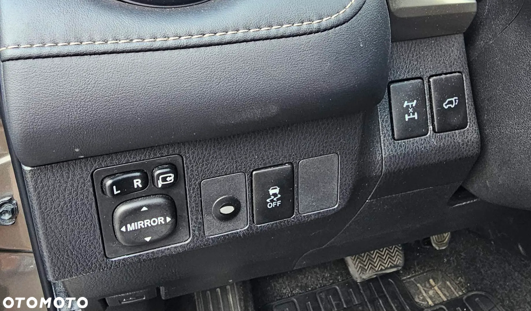 Toyota RAV4 2.0 Prestige MS - 12