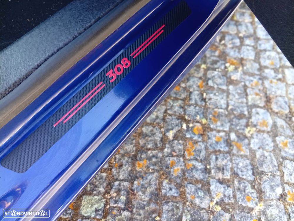 Peugeot 308 1.2 PureTech GT Line - 3
