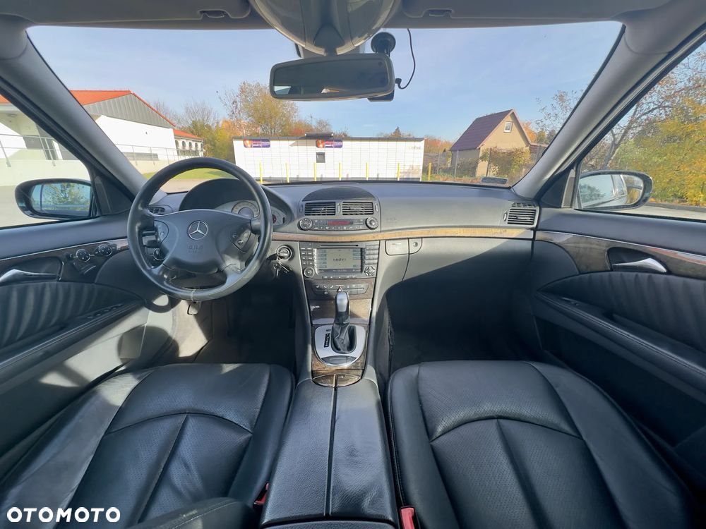 Mercedes-Benz Klasa E - 12