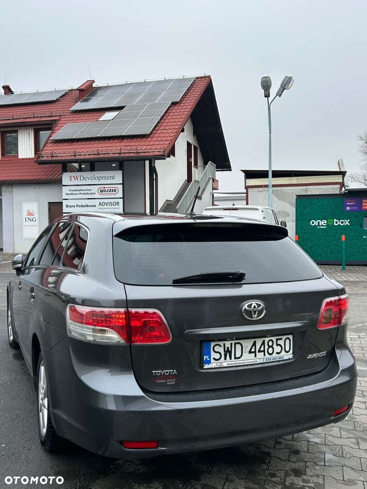 Toyota Avensis 2.0 D-4D Sol+NAVI - 5