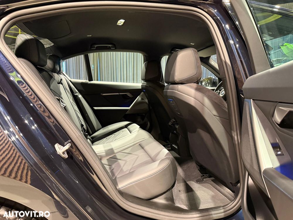 BMW Seria 5 520d Aut. - 30