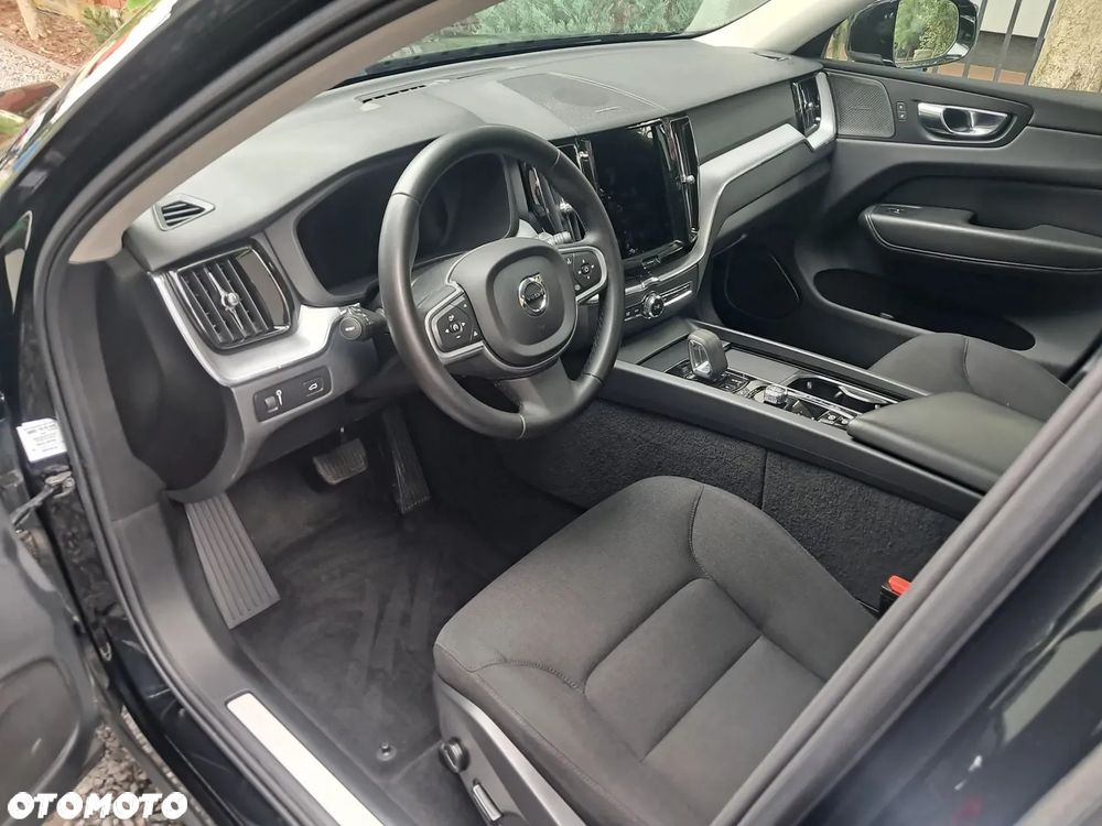 Volvo XC 60 B4 D Geartronic Momentum Pro - 13