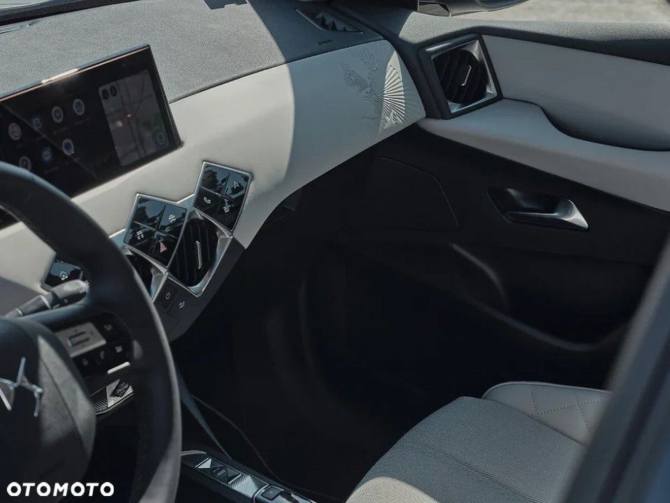 DS Automobiles DS 3 - 16