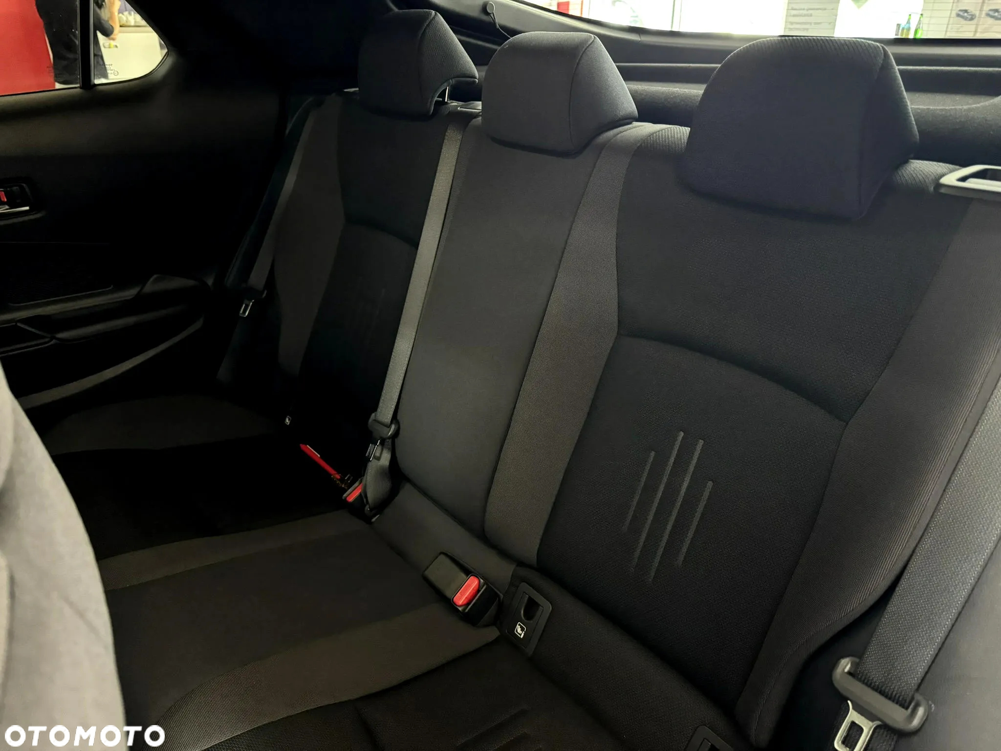 Toyota C-HR 1.8 Hybrid GPF Style - 15