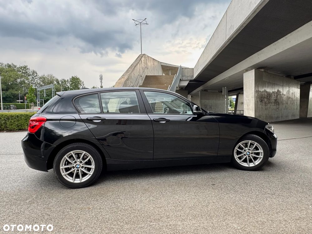 BMW Seria 1 116i - 6