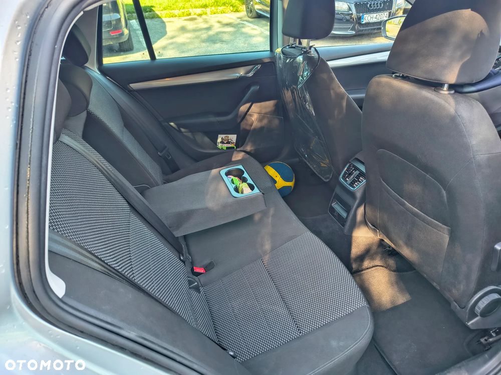 Skoda Octavia 1.6 TDI Green tec 4x4 Edition - 7