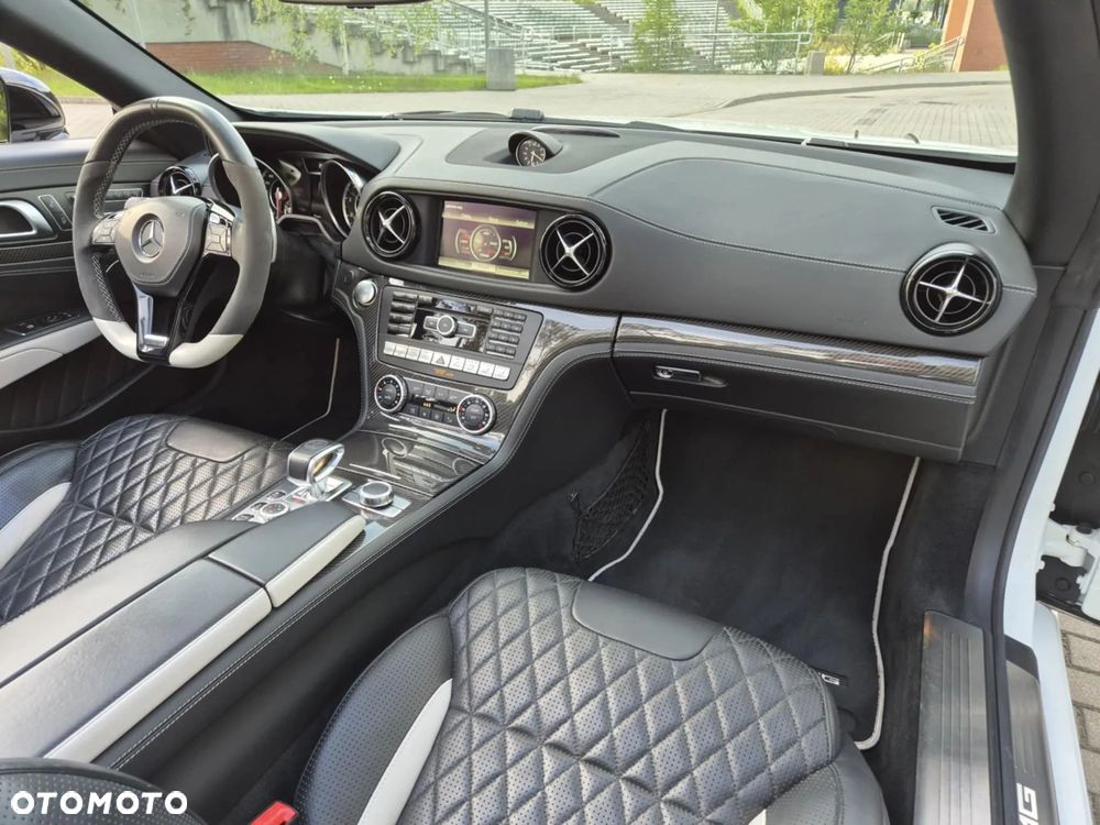 Mercedes-Benz SL 63 AMG AMG Speedshift 7G-MCT 2LOOK Edition - 13