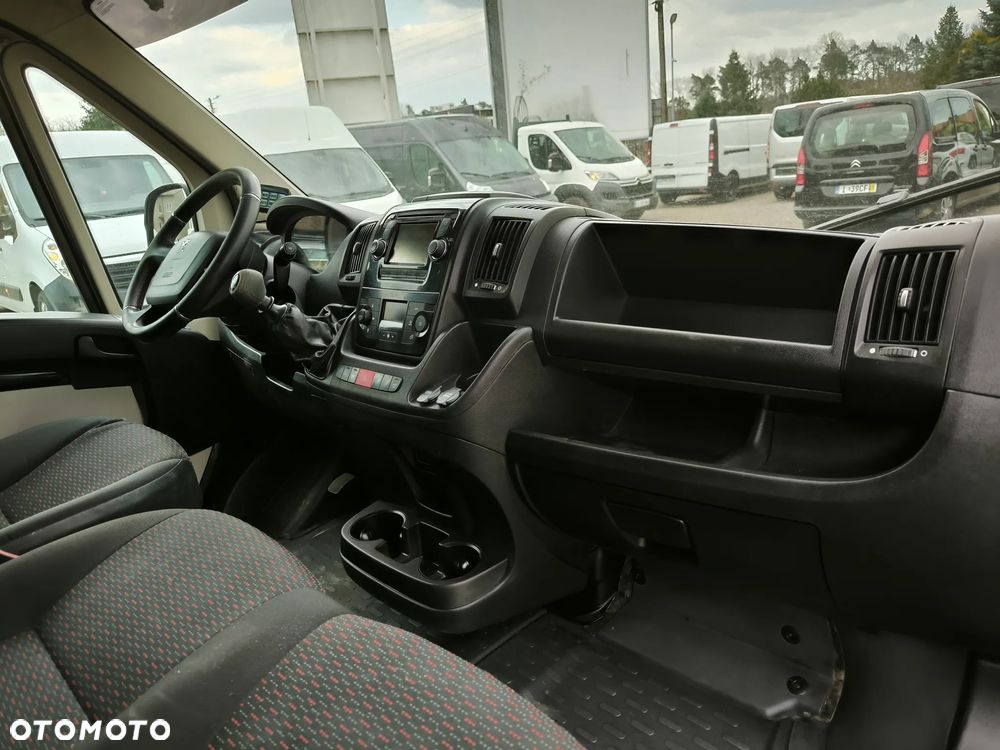 Peugeot Boxer - 17