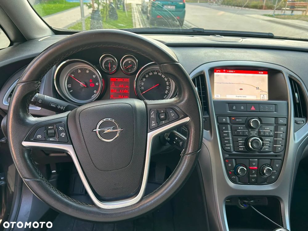 Opel Astra 1.6 CDTI Essentia - 21