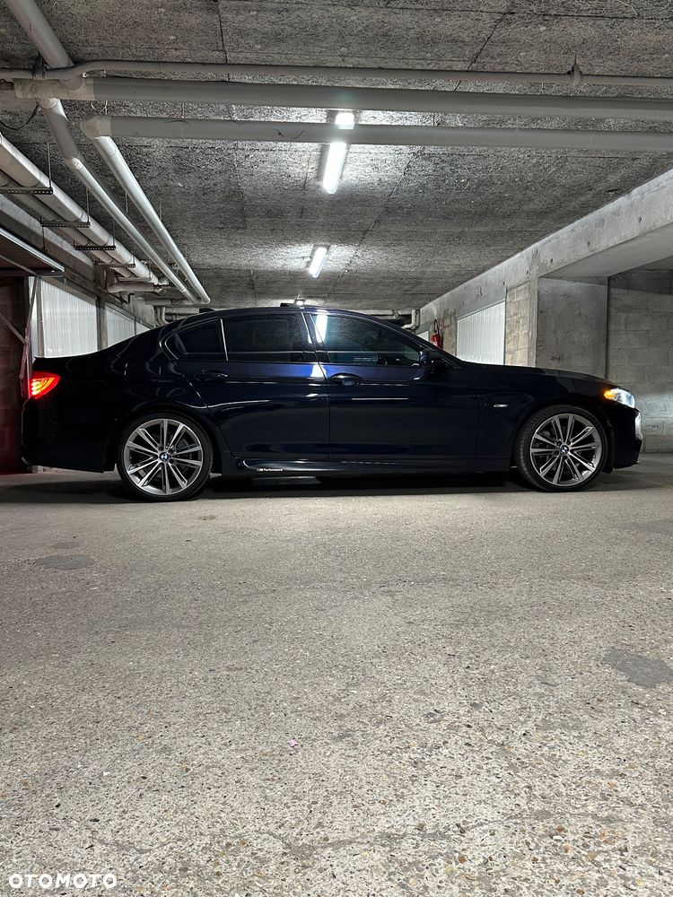 BMW Seria 5 528i - 8