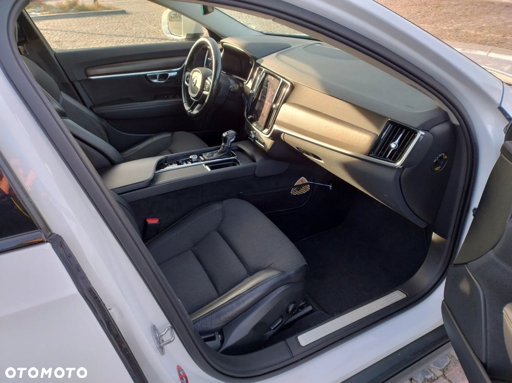Volvo V90 Cross Country D4 AWD Geartronic Pro - 10