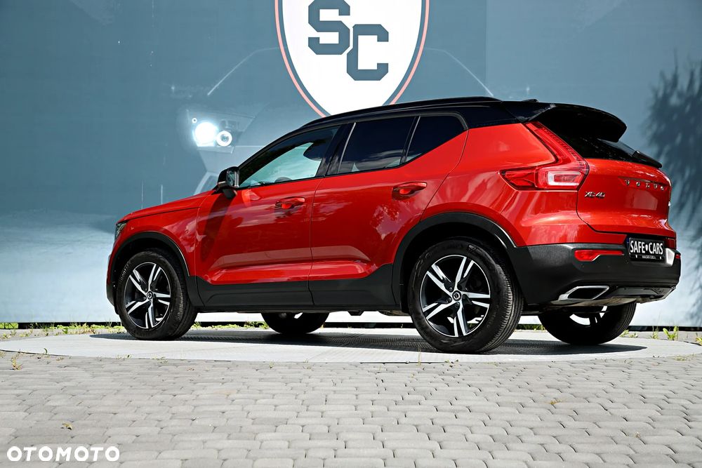 Volvo XC 40 T4 AWD R-Design - 8