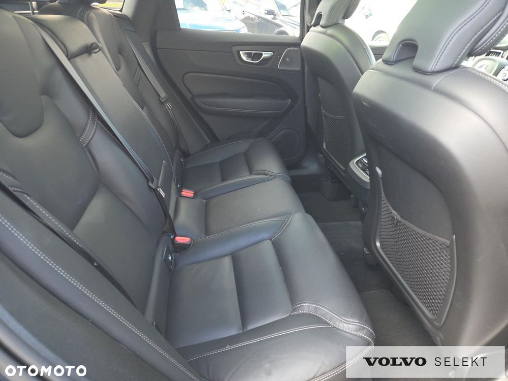 Volvo XC 60 - 13