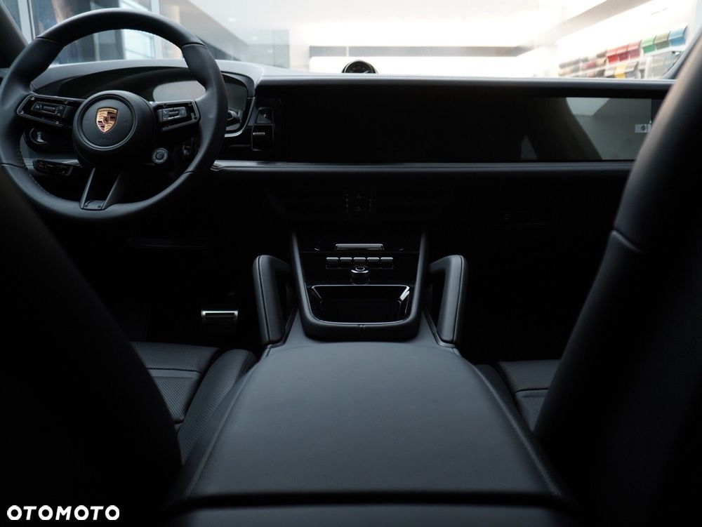 Porsche Cayenne S E-Hybrid PHEV Black Edition - 28