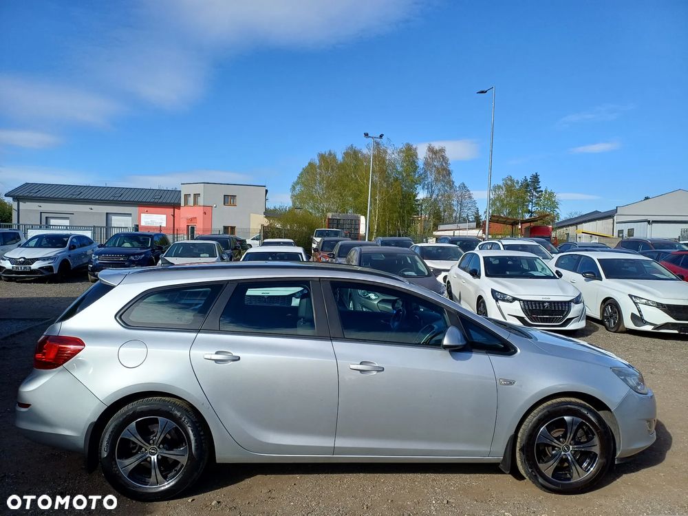 Opel Astra 1.7 CDTI DPF Design Edition - 8