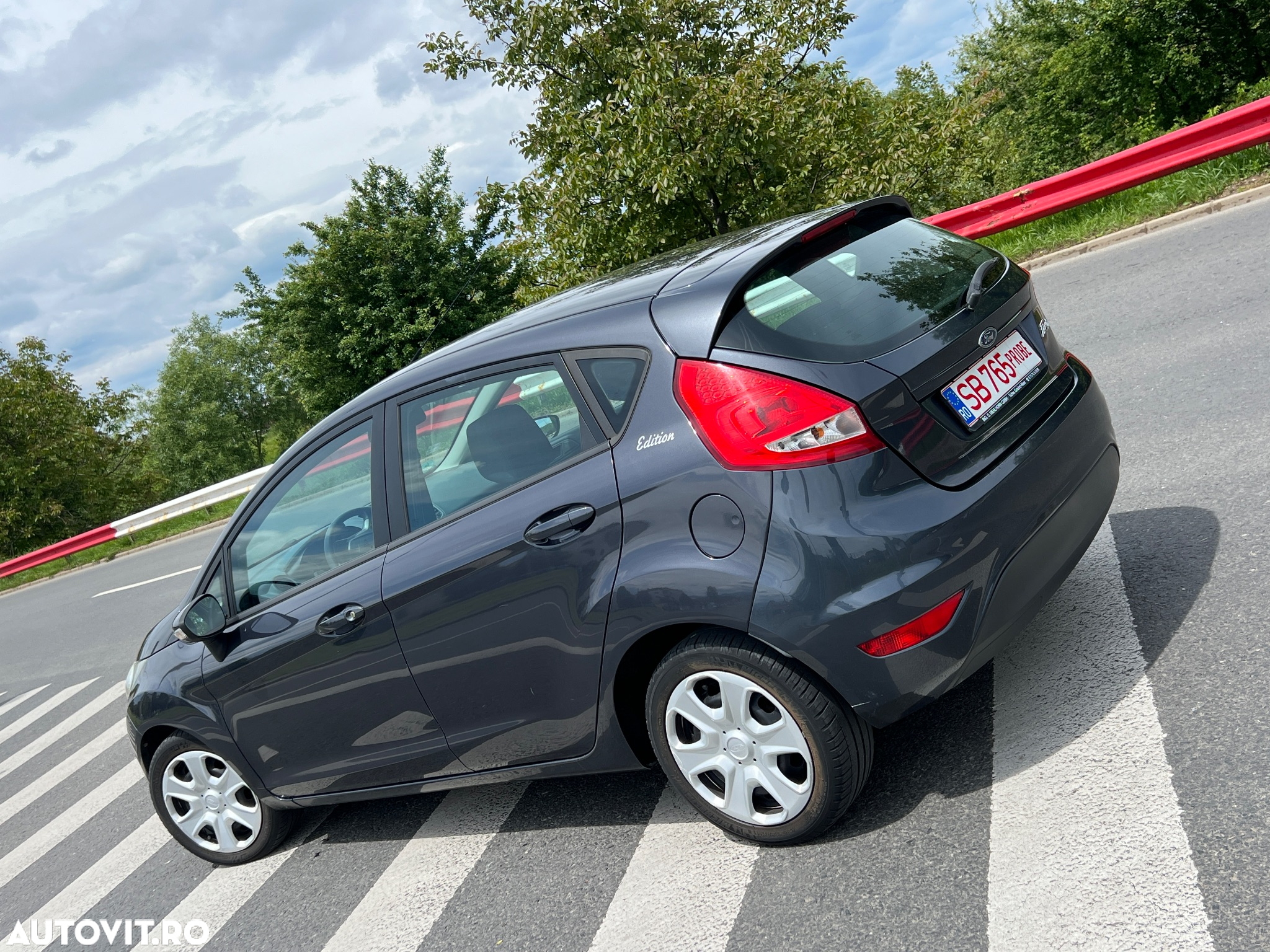 Ford Fiesta 1.25 Ambiente - 3