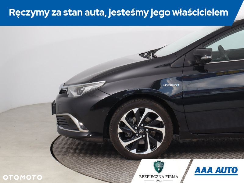 Toyota Auris - 16