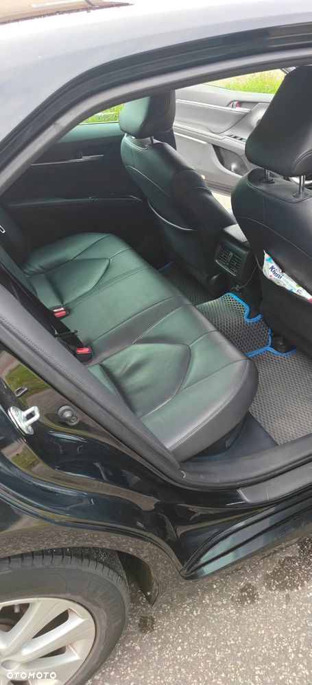 Toyota Camry 2.5 Hybrid Comfort CVT - 14