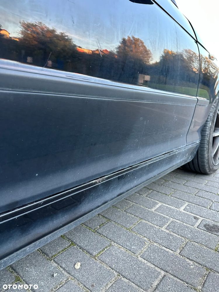 BMW Seria 3 318i Touring - 28