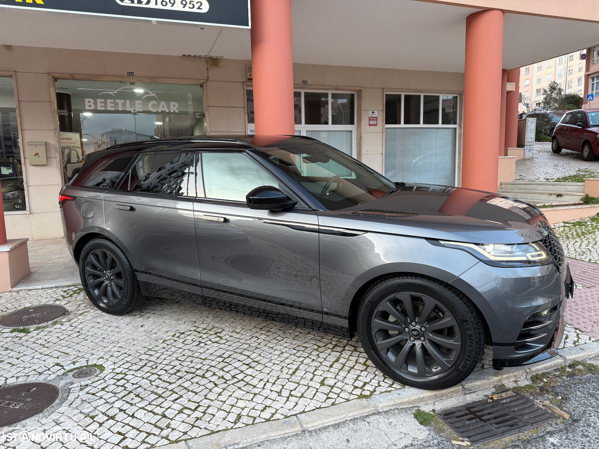 Land Rover Range Rover Velar 2.0 D R-Dynamic HSE - 5