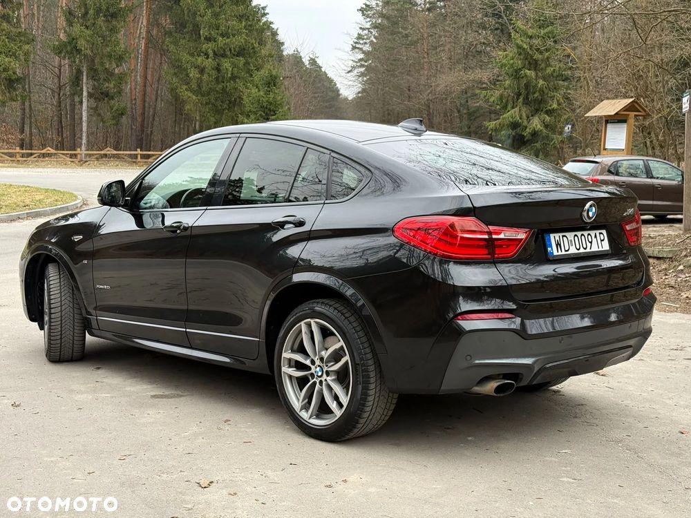 BMW X4 xDrive20i - 12