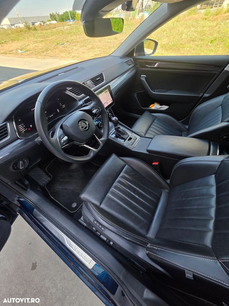Skoda Superb 2.0 TDI DSG Style - 10
