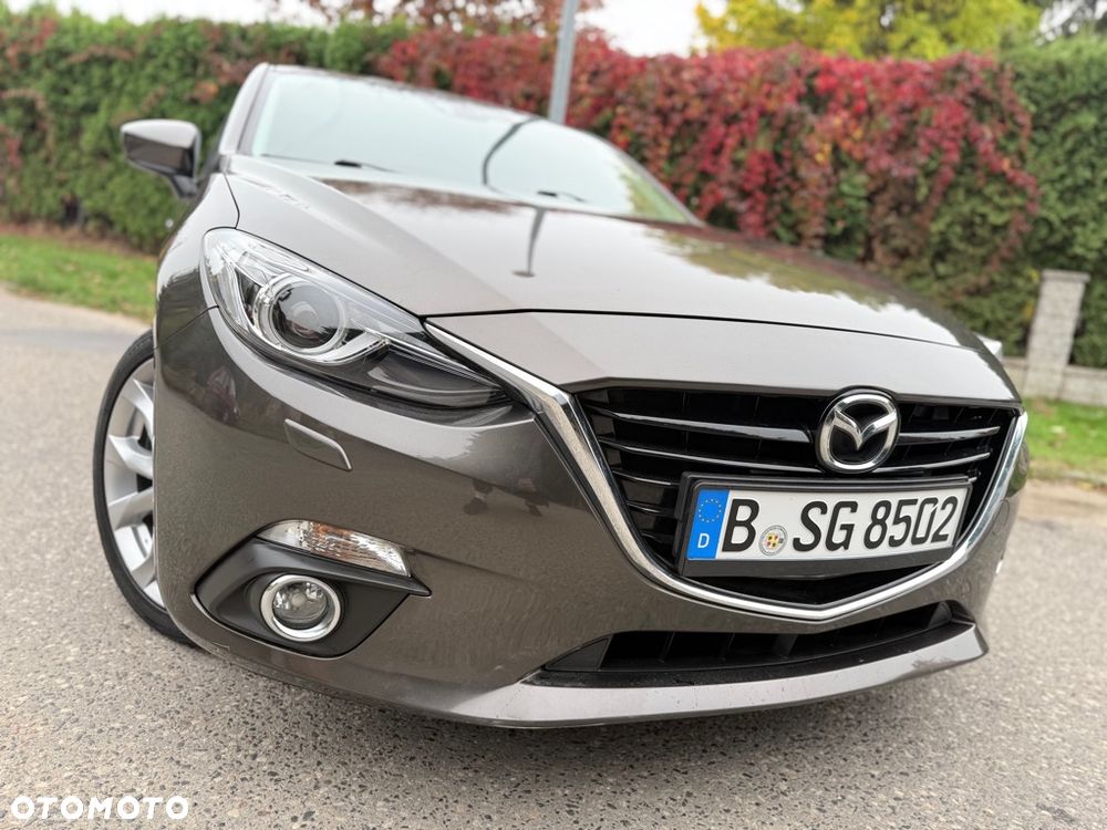 Mazda 3 2016 photo 2