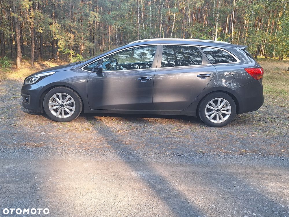 Kia Ceed - 6