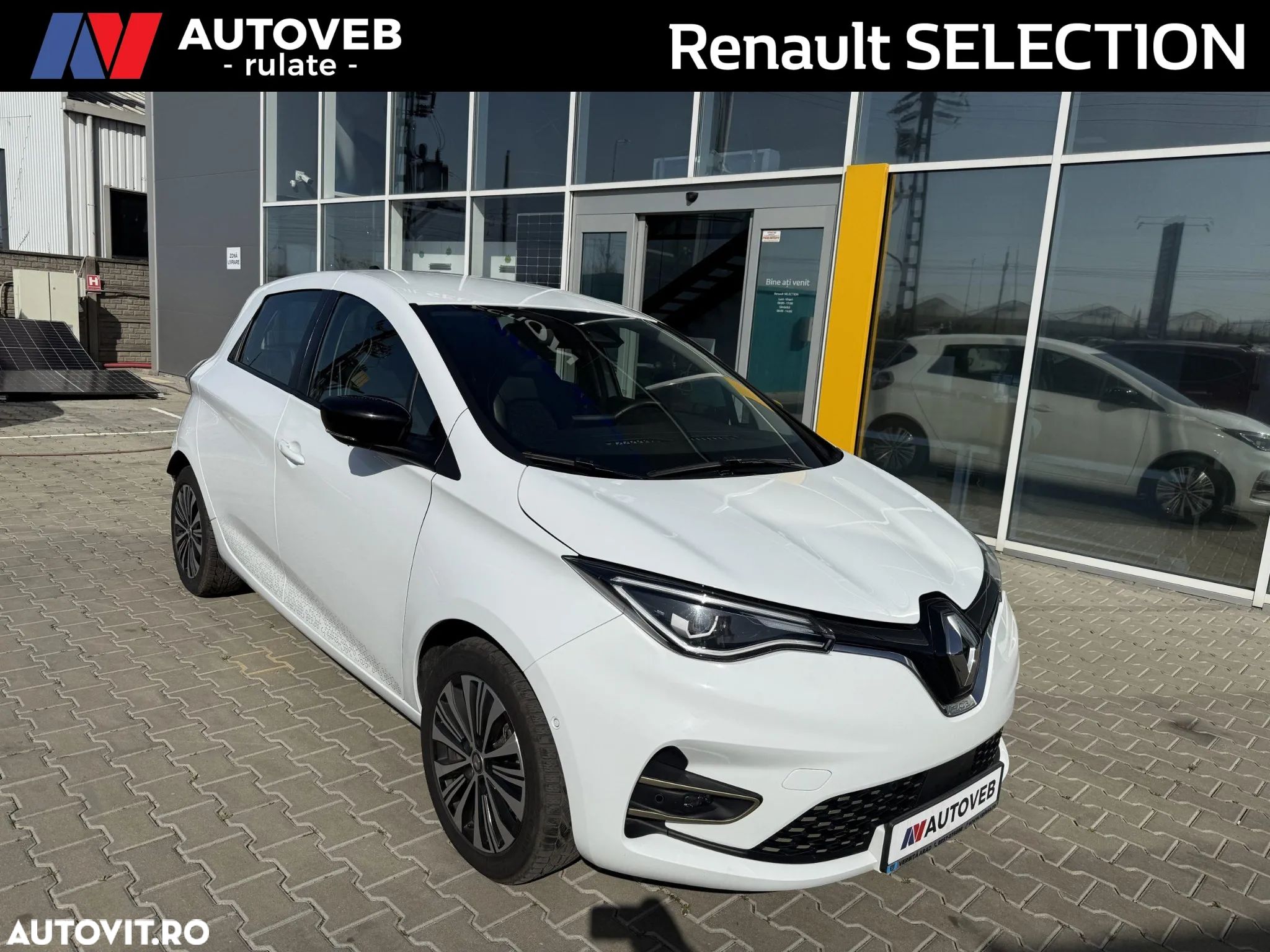 Renault ZOE 50 R135 Iconic - 1