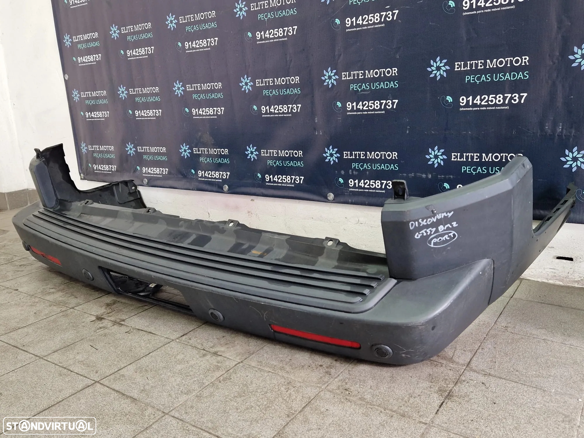 Parachoques traseiro usado LAND ROVER DISCOVERY III 3 sensores original - 2