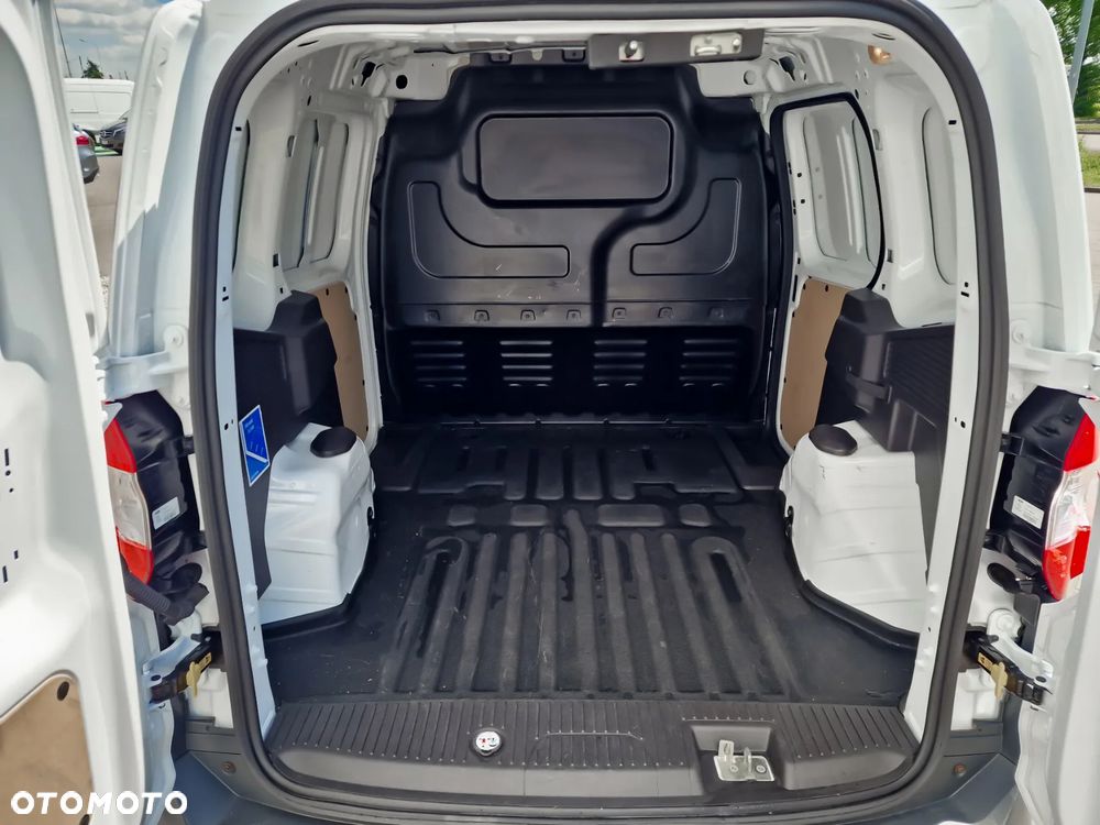 Ford TRANSIT COURIER - 21