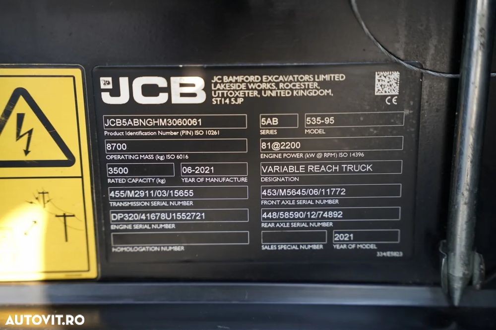 JCB 535-95 / ÎNCĂRCĂTOR TELESCOPIC CU DIRECȚIE / CUPĂ / FURCĂ / ÎNCĂRCĂTOR / CAPACITATE DE RIDICARE 3.500 KG / - 36
