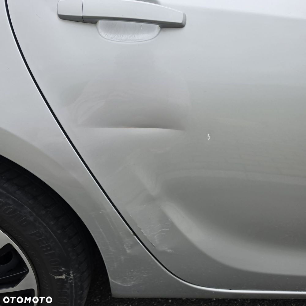 Opel Astra 2.0 CDTI Enjoy - 8