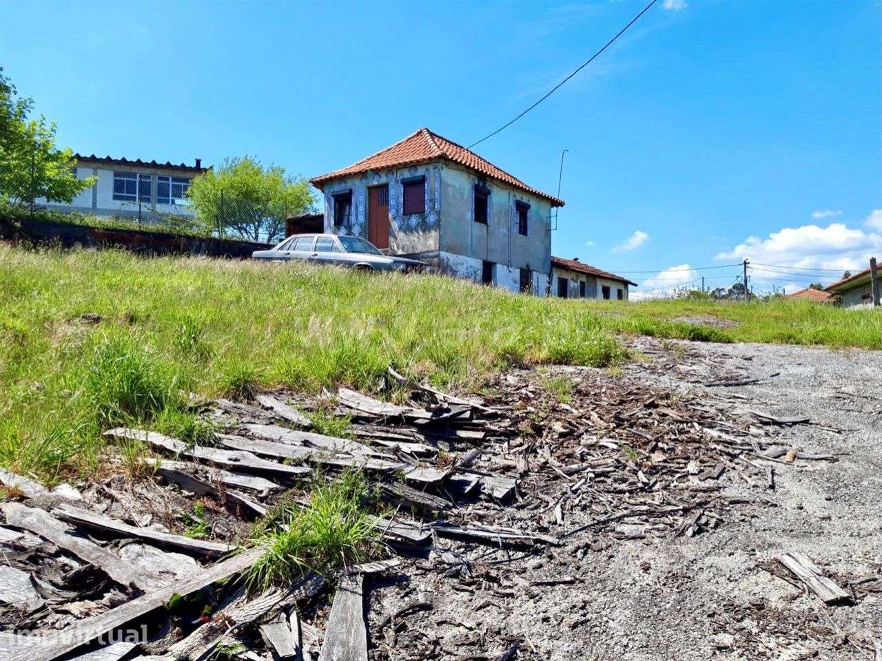 Terreno Urbano para construção em Duas Igrejas - Grande imagem: 3/10