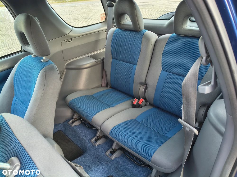 Toyota RAV4 4x2 Edition - 11