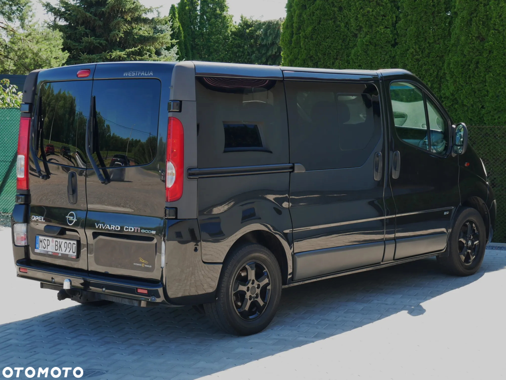 Opel Vivaro - 10