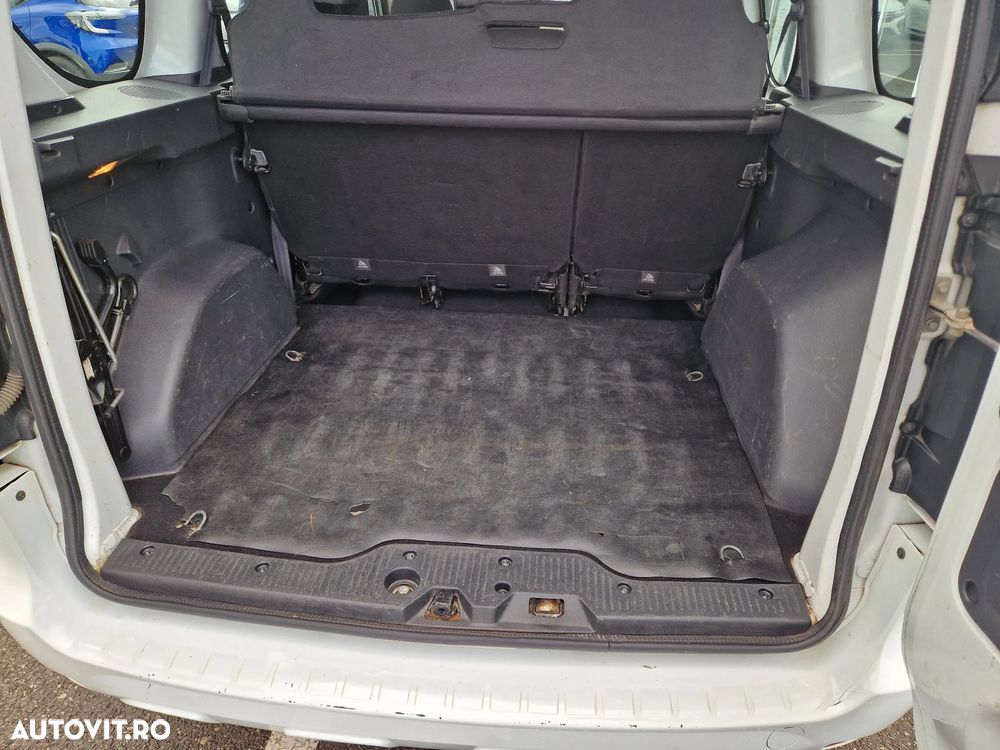 Dacia Dokker 1.5 dCi 75 CP Laureate - 4