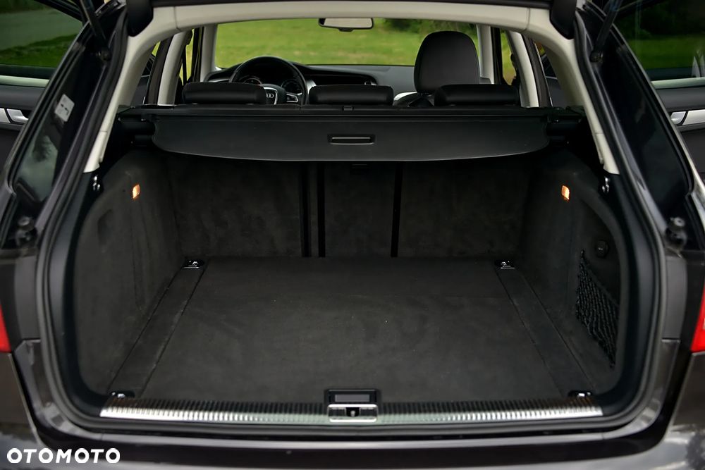 Audi A4 Avant 3.0 TDI Quattro Tiptronic - 38