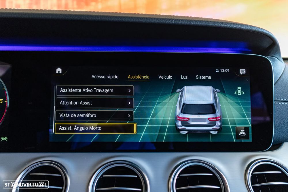 Mercedes-Benz E 220 d AMG Line 7L - 20