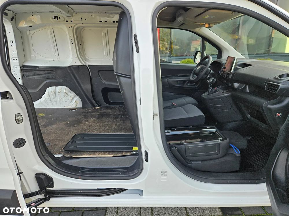Toyota ProAce City 1.5D-4D 102KM - 20