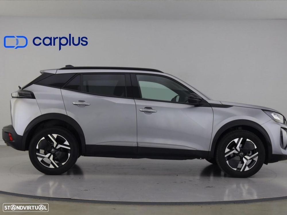Peugeot 2008 1.2 PureTech Allure — fotografia 8