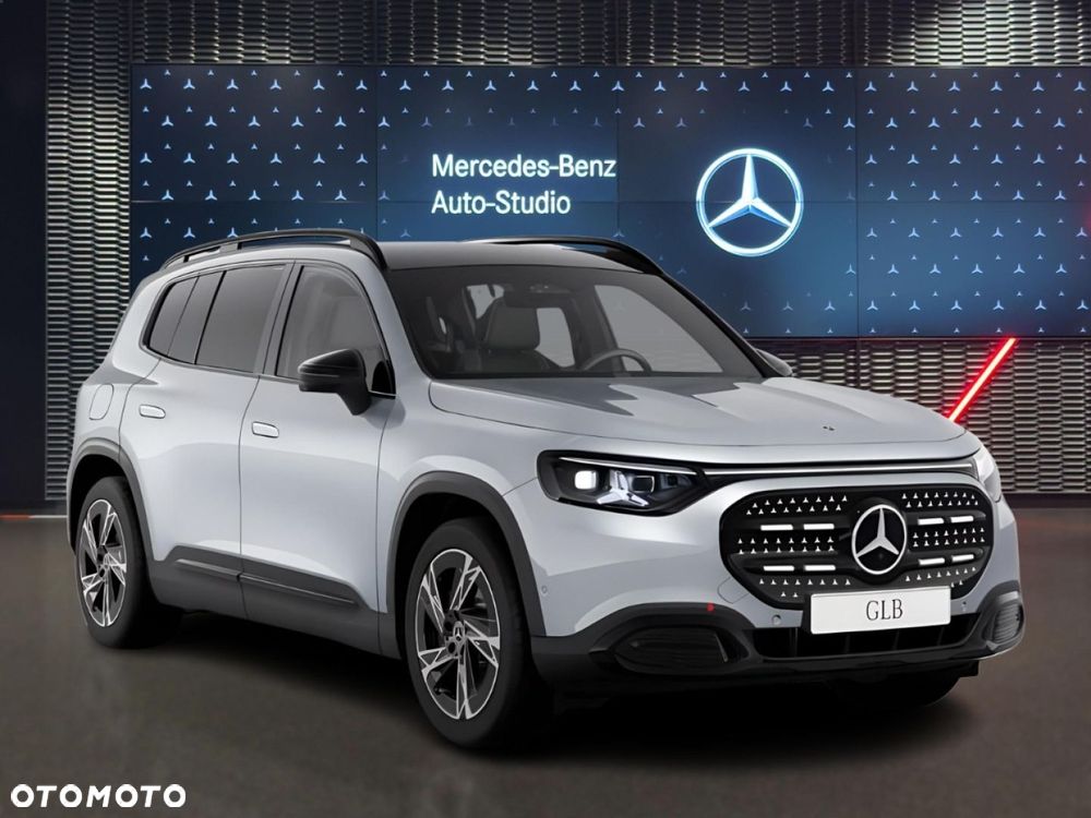 Mercedes-Benz GLB - 3