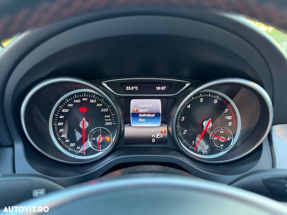 Mercedes-Benz CLA 180 7G-DCT AMG Line - 21