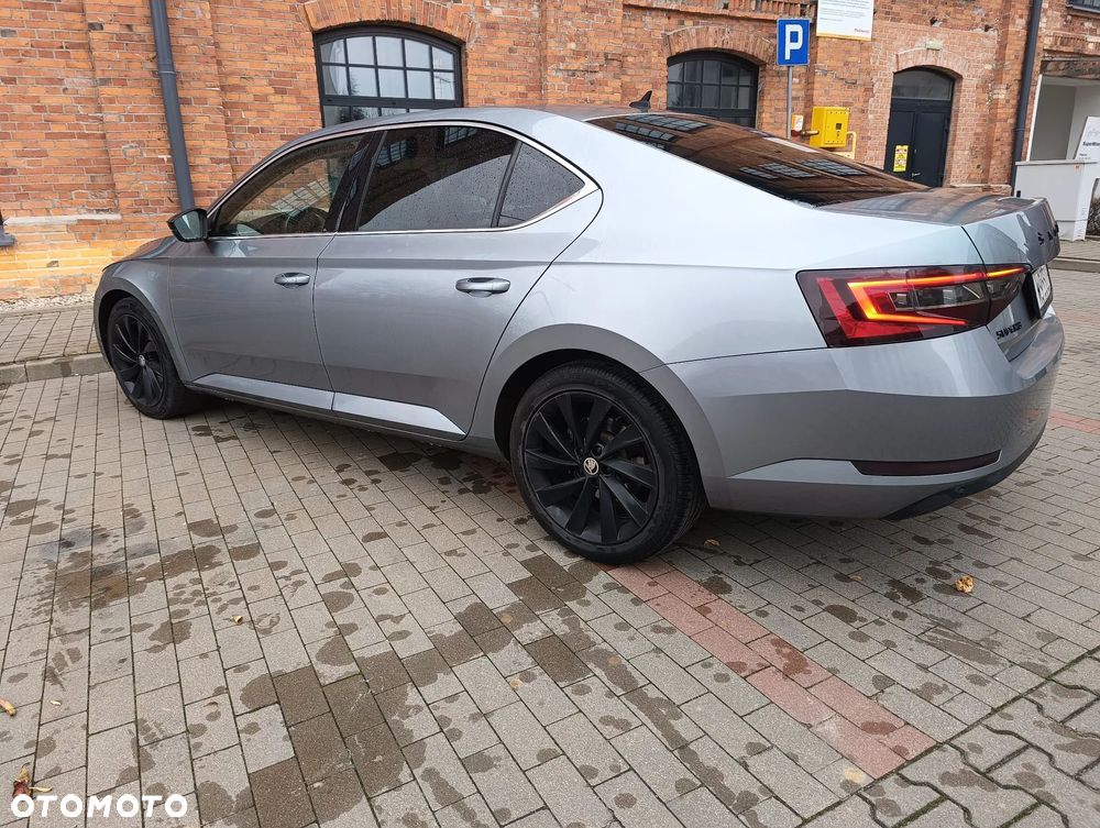 Skoda Superb - 16