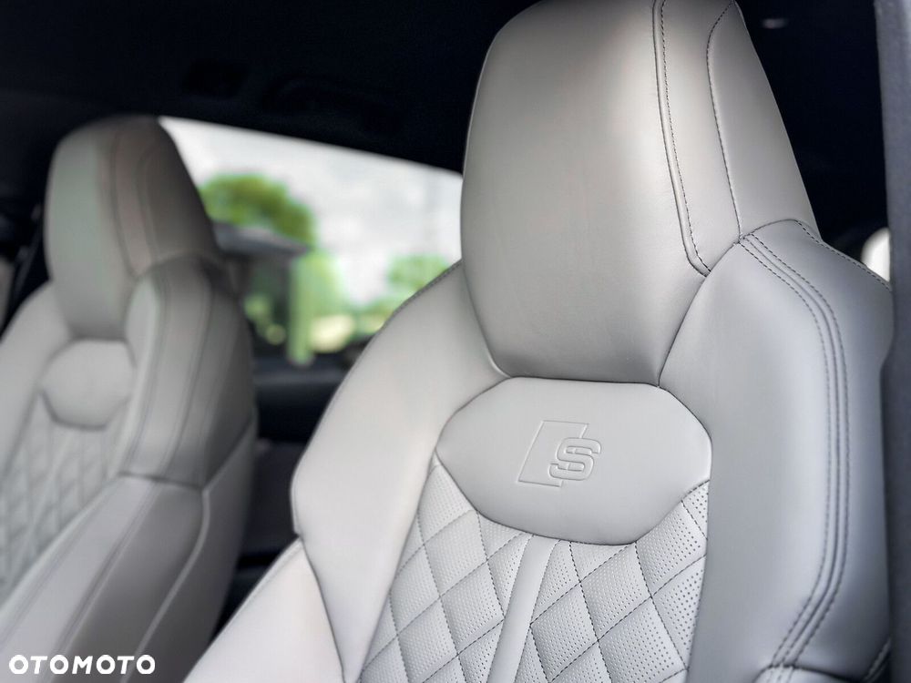 Audi Q7 - 21