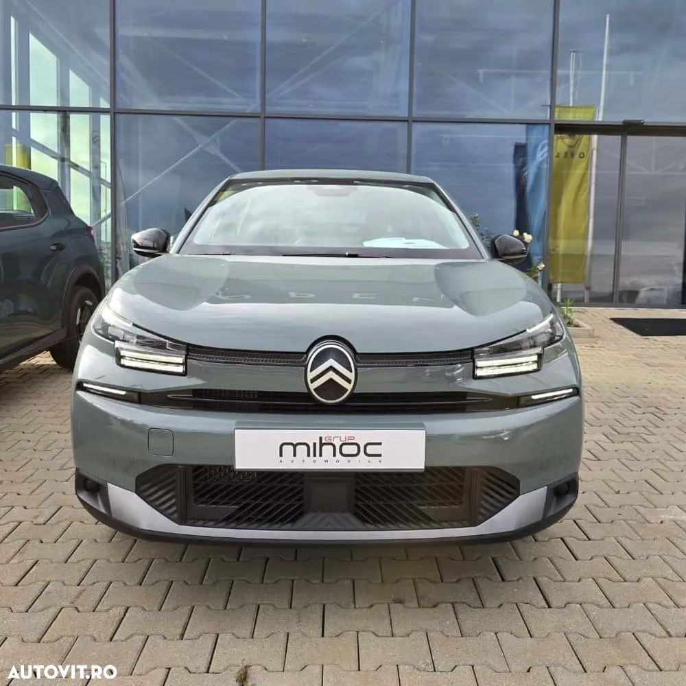 Citroën C4 1.2 136 eDCT6 MHEV PLUS - 6