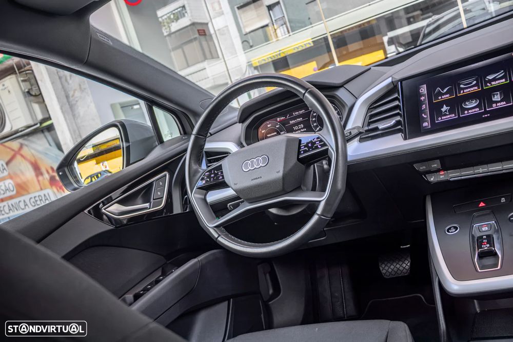 Audi Q4 e-tron 35 - 10