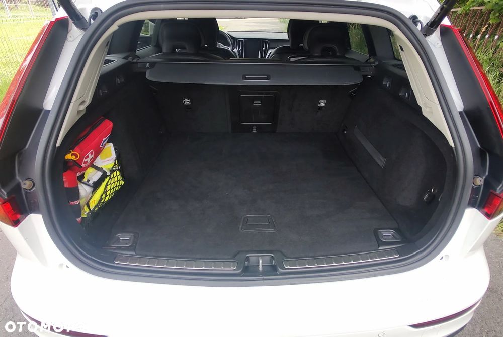 Volvo V60 D3 Inscription - 14