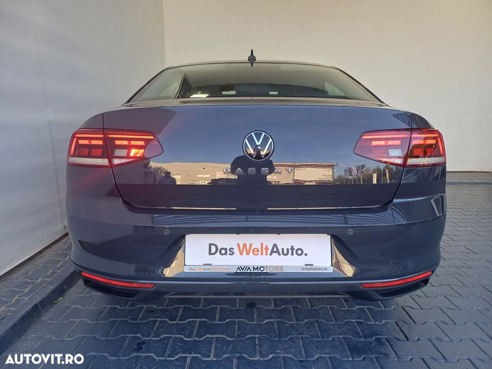 Volkswagen Passat 1.5 TSI ACT DSG Trendline - 28