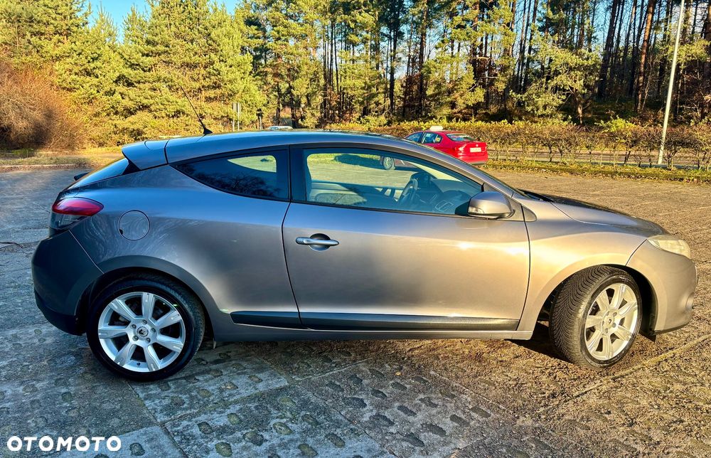 Renault Megane TCe 180 Dynamique - 5